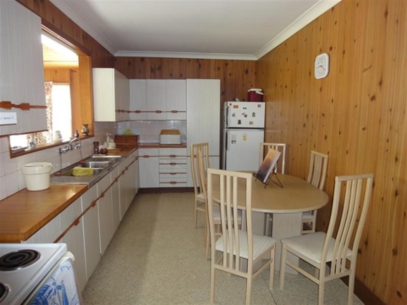 2 Bests Place, Burra SA 5417