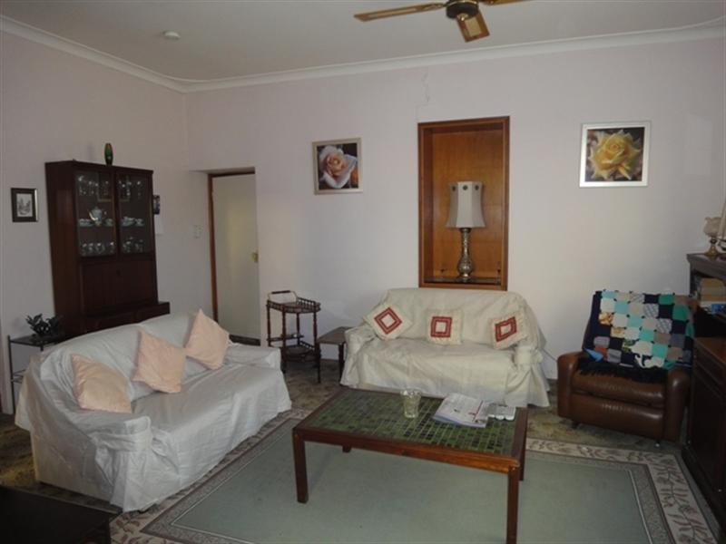 2 Bests Place, Burra SA 5417