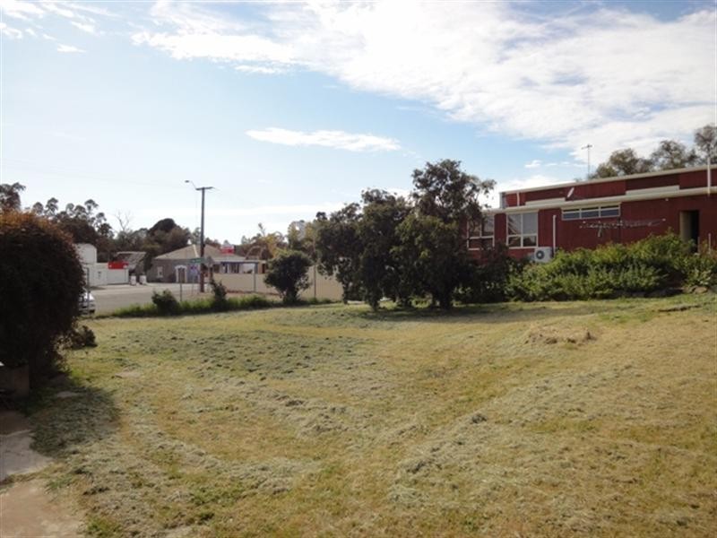 2 Bests Place, Burra SA 5417