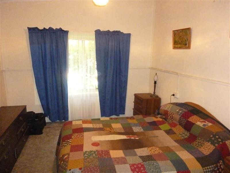 56 Victoria Road, Clare SA 5453