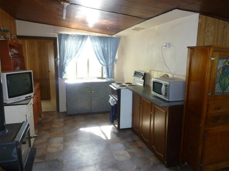 56 Victoria Road, Clare SA 5453