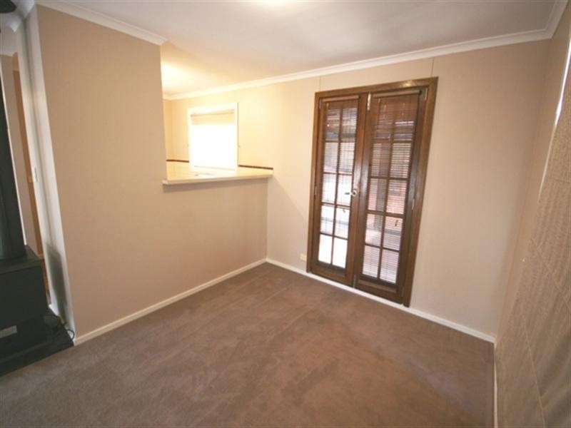 4 Kelly Street, Clare SA 5453