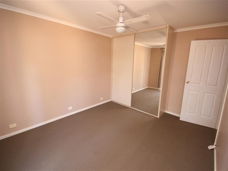 4 Kelly Street, Clare SA 5453