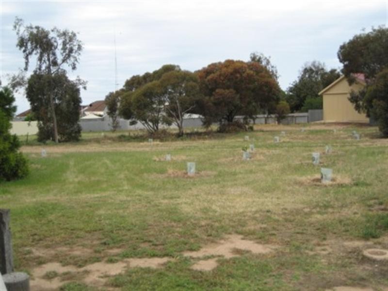 4 Tiddy Widdy Road, Ardrossan SA 5571