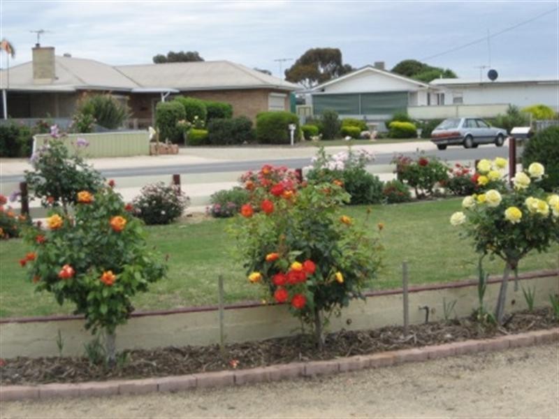 4 Tiddy Widdy Road, Ardrossan SA 5571