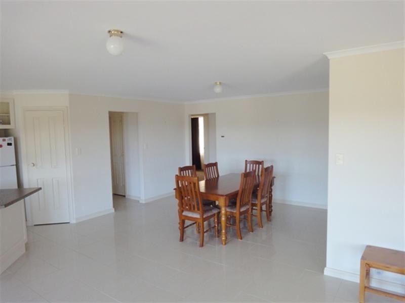 14 Michael Court, Clare SA 5453