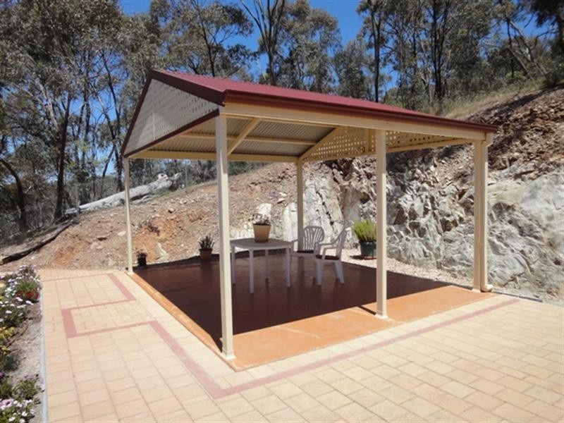 14 Michael Court, Clare SA 5453