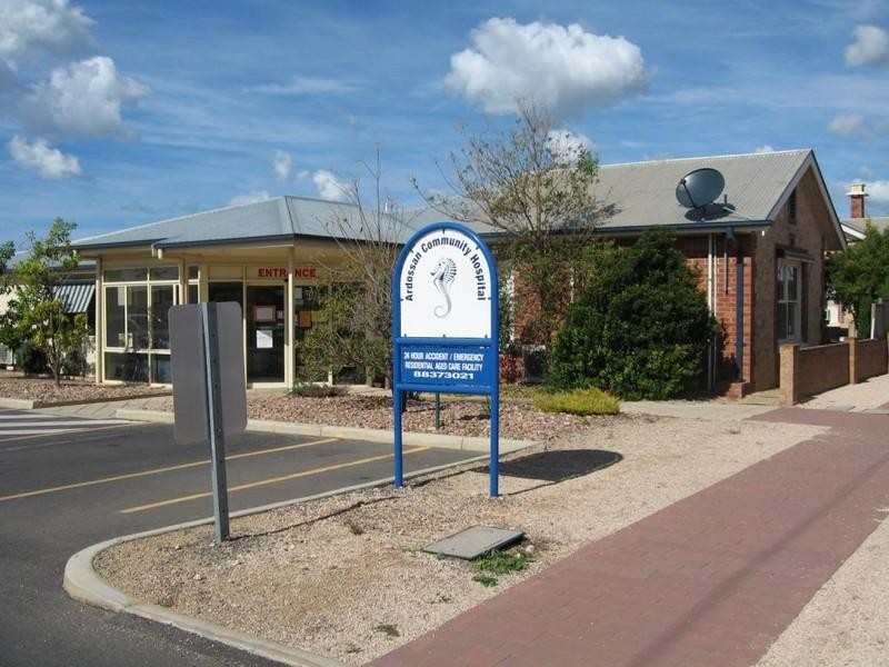 4 Main Coast Road, Ardrossan SA 5571