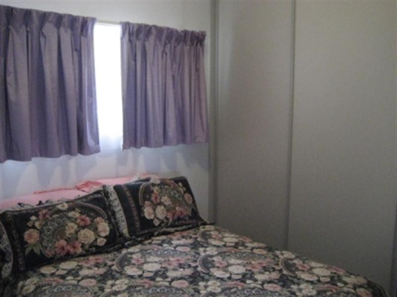 13 Beach Road, Pine Point SA 5571