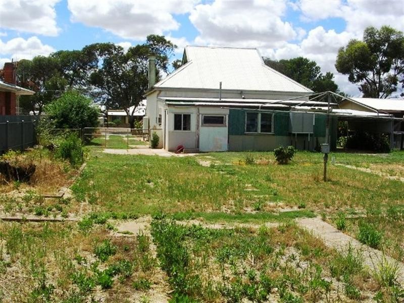 10 High Street, Gladstone SA 5473