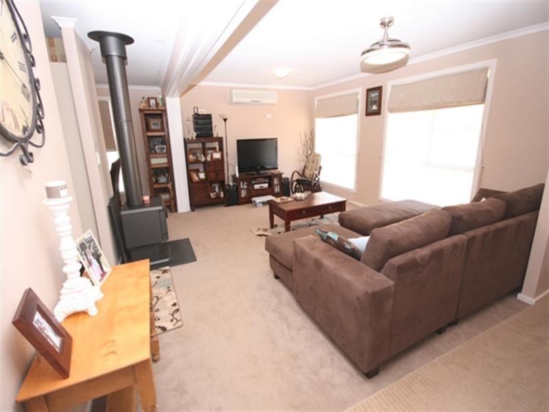 4 Kelly Street, Clare SA 5453