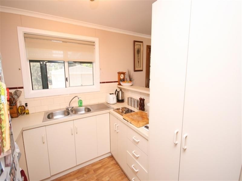 4 Kelly Street, Clare SA 5453