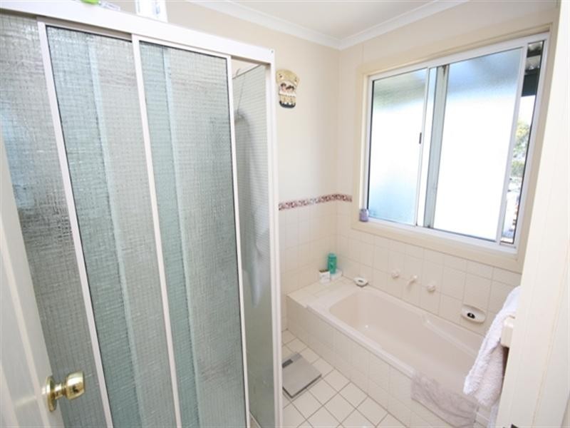 4 Kelly Street, Clare SA 5453