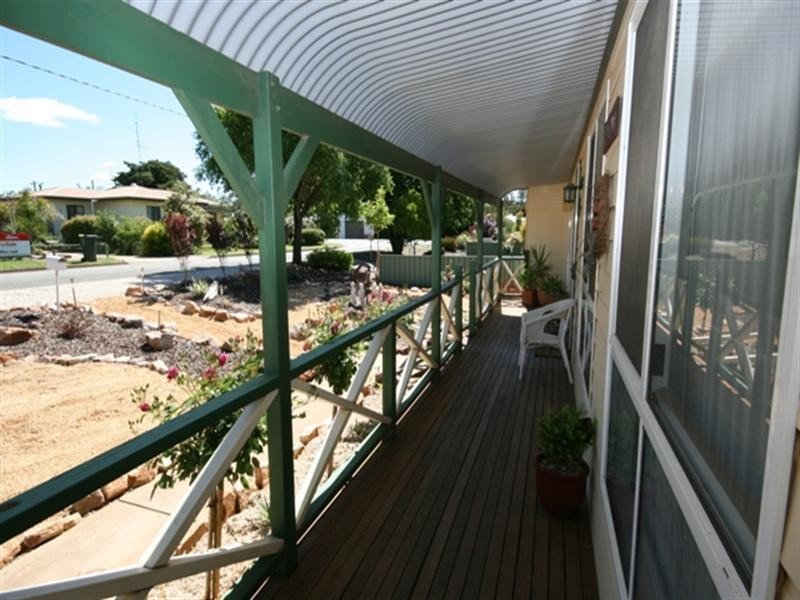 4 Kelly Street, Clare SA 5453