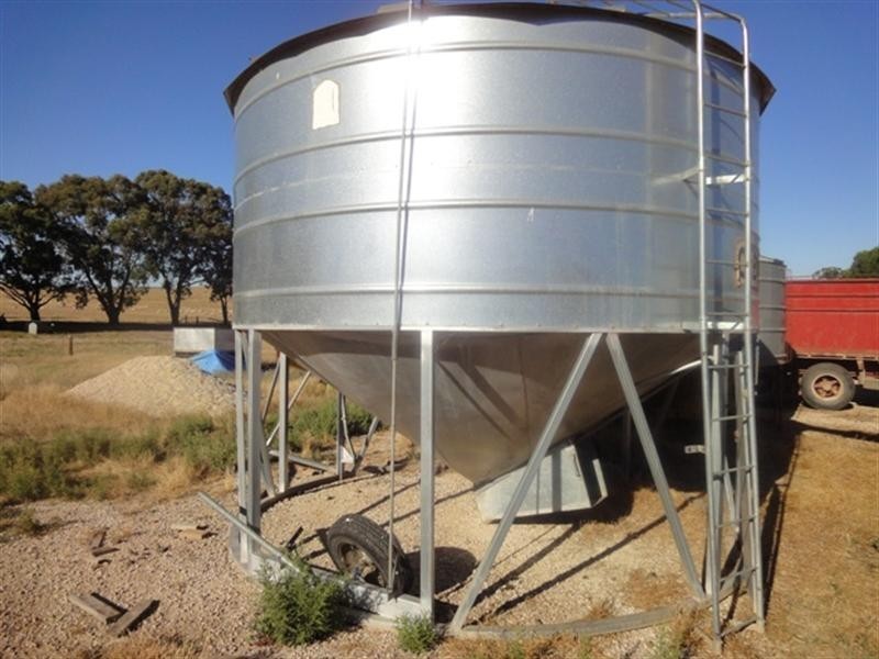 Clearing Sale Claremont Road, Hill River SA 5453