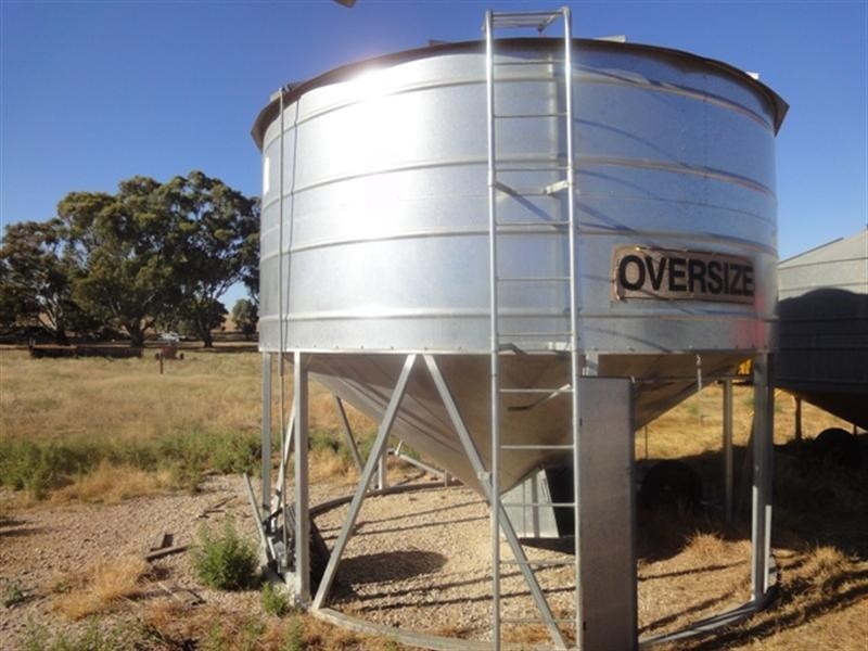 Clearing Sale Claremont Road, Hill River SA 5453