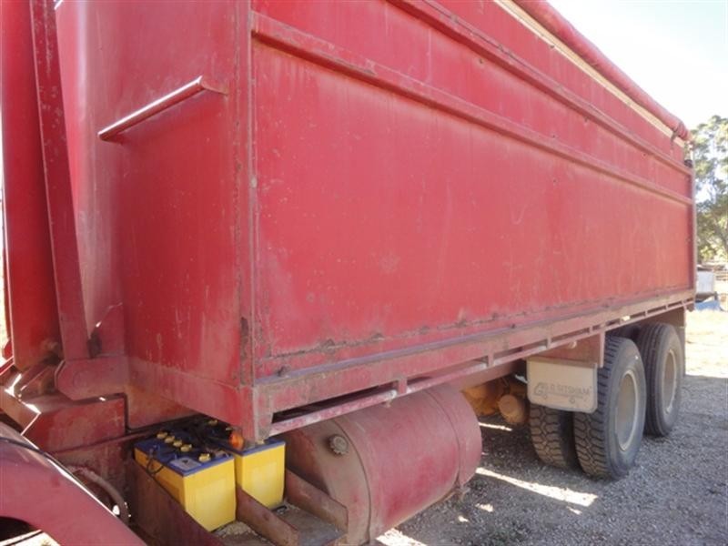 Clearing Sale Claremont Road, Hill River SA 5453