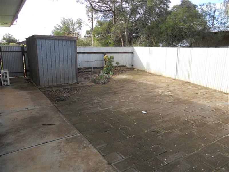 24 Kelly Street, Balaklava SA 5461