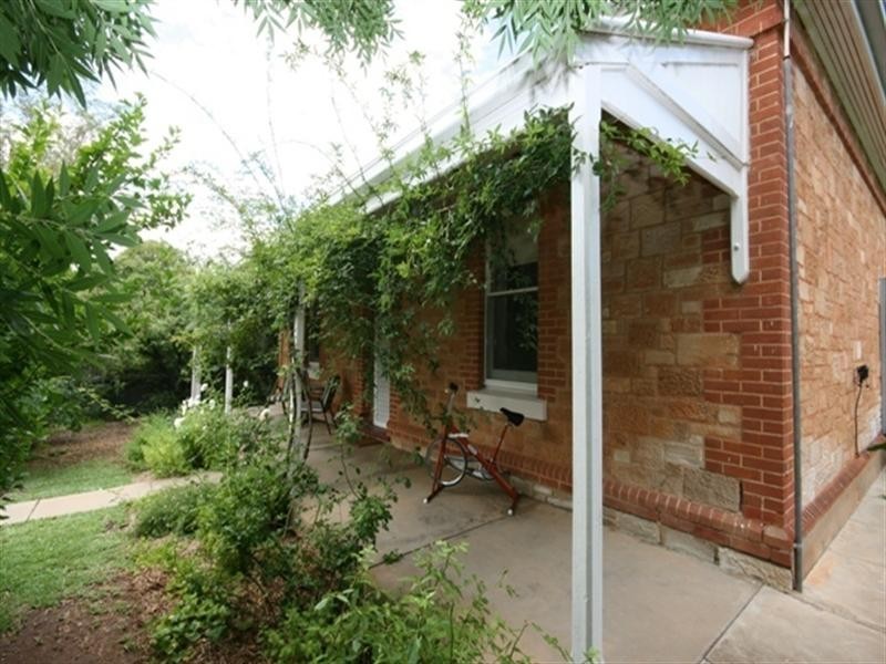 9 Beare Street Yacka, Clare SA 5453