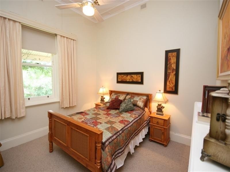 9 Beare Street Yacka, Clare SA 5453