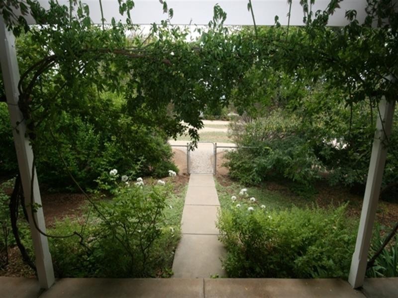 9 Beare Street Yacka, Clare SA 5453