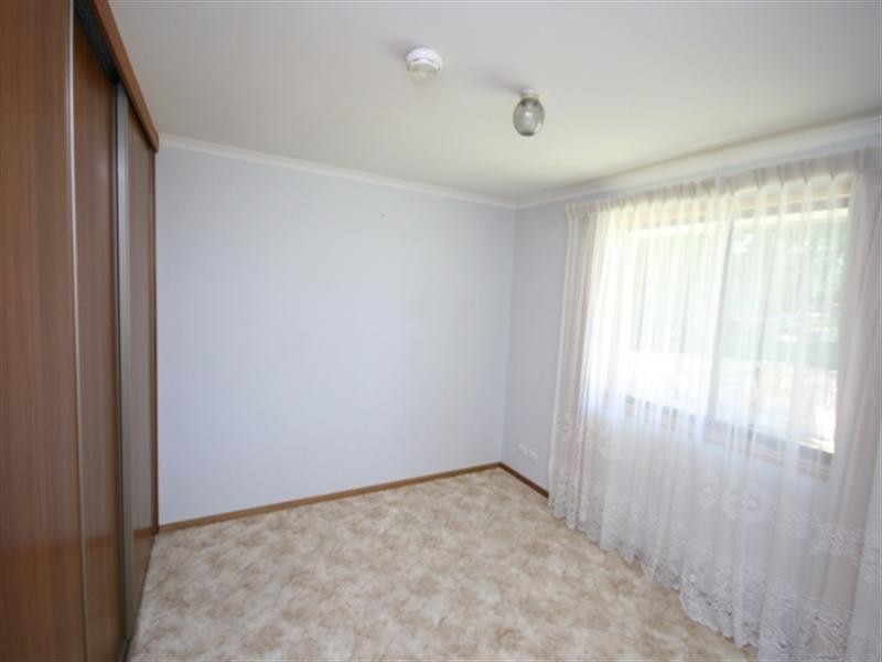 20 Beare Street, Clare SA 5453