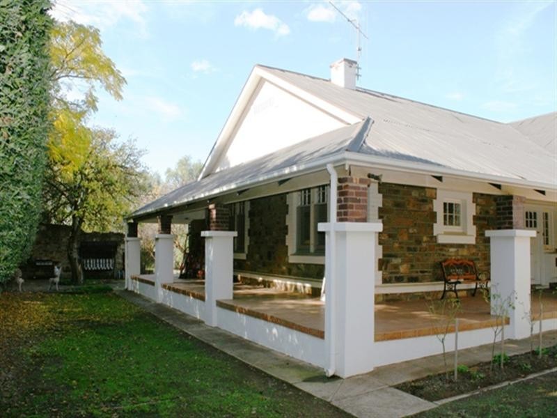 1 Ware Street, Burra SA 5417