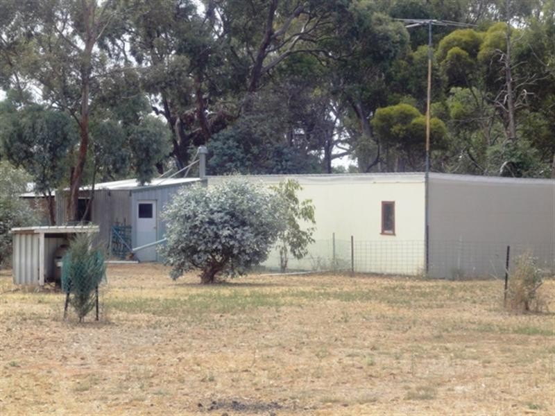 5 Lots on East Terrace, Hallett SA 5419