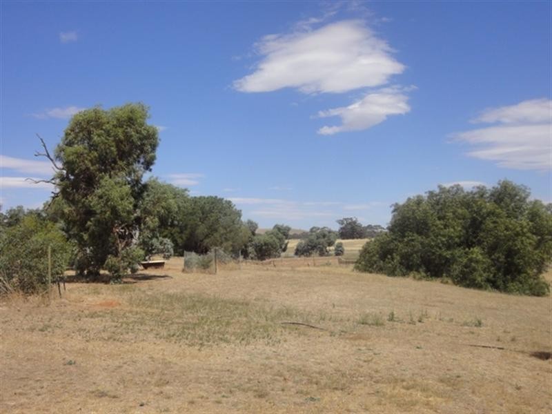 5 Lots on East Terrace, Hallett SA 5419