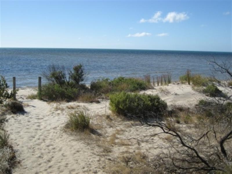 38 Esplanade, Pine Point SA 5571