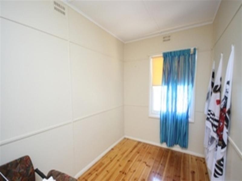 3 Kelly Street, Clare SA 5453