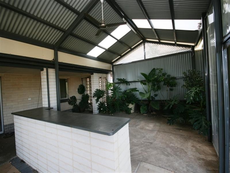 26 Beare Street, Clare SA 5453