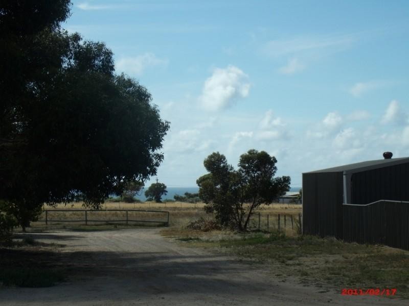 39 Bridge Road, Ardrossan SA 5571
