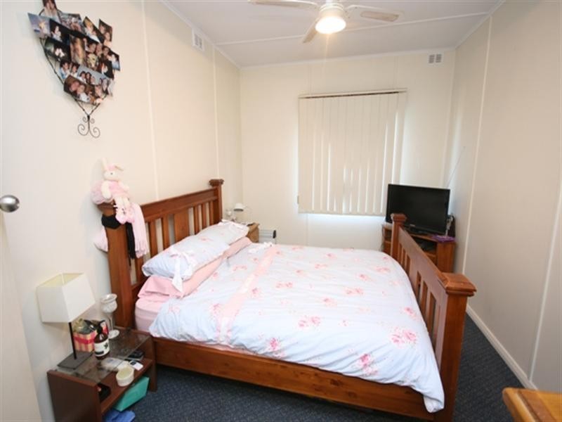 29 Essington Avenue, Clare SA 5453