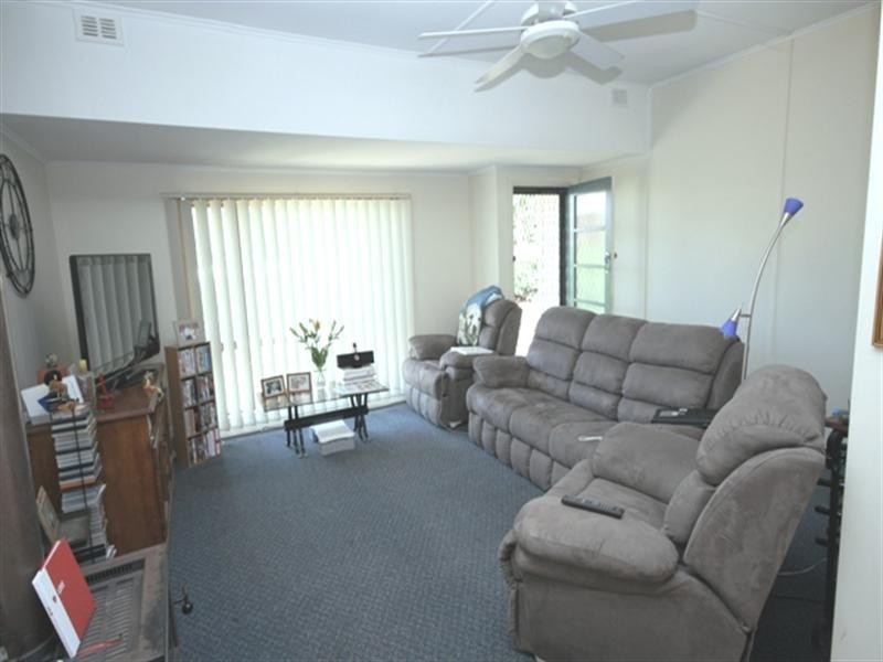 29 Essington Avenue, Clare SA 5453