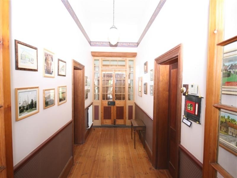 33 Union Street, Clare SA 5453