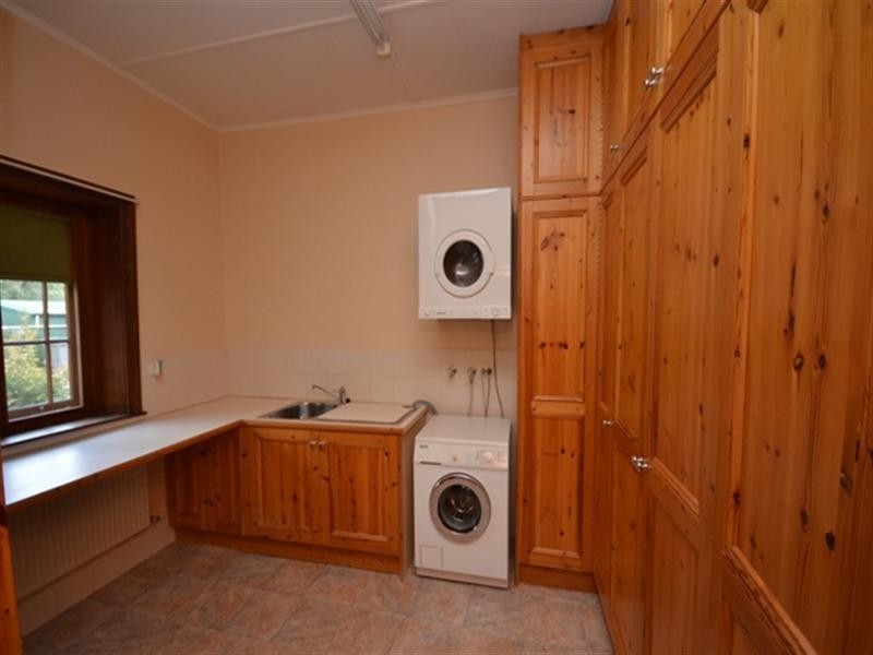 33 Union Street, Clare SA 5453