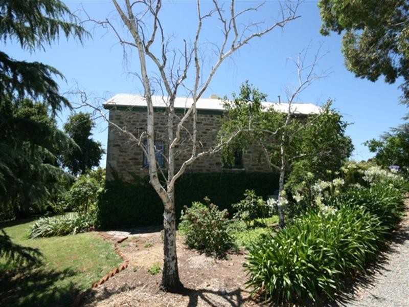 33 Union Street, Clare SA 5453