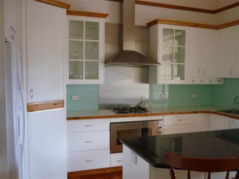 12 Dutton Street, Jamestown SA 5491