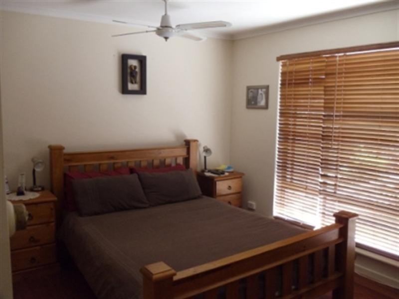 10 Gweneth Court, Port Vincent SA 5581