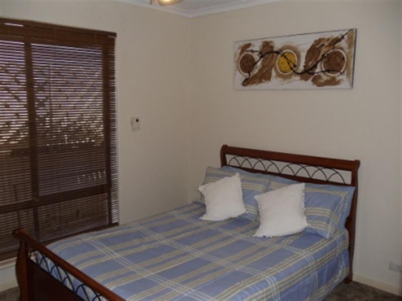 10 Gweneth Court, Port Vincent SA 5581