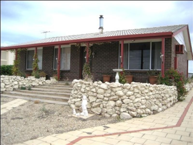 3 Hosking Road, Tiddy Widdy Beach SA 5571