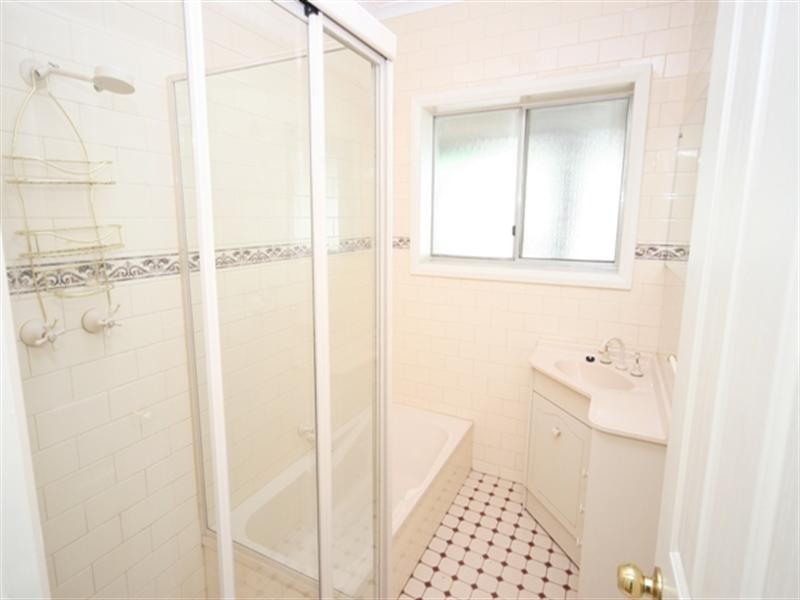 26 Beare Street, Clare SA 5453