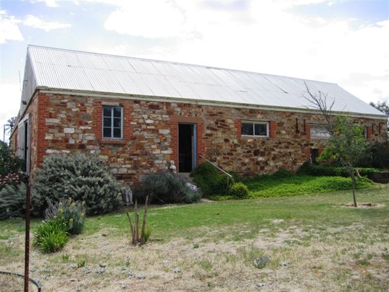 Lot 1 Llanelly, Burra SA 5417