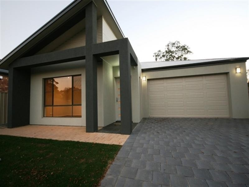 6 Strickland Street, Clare SA 5453