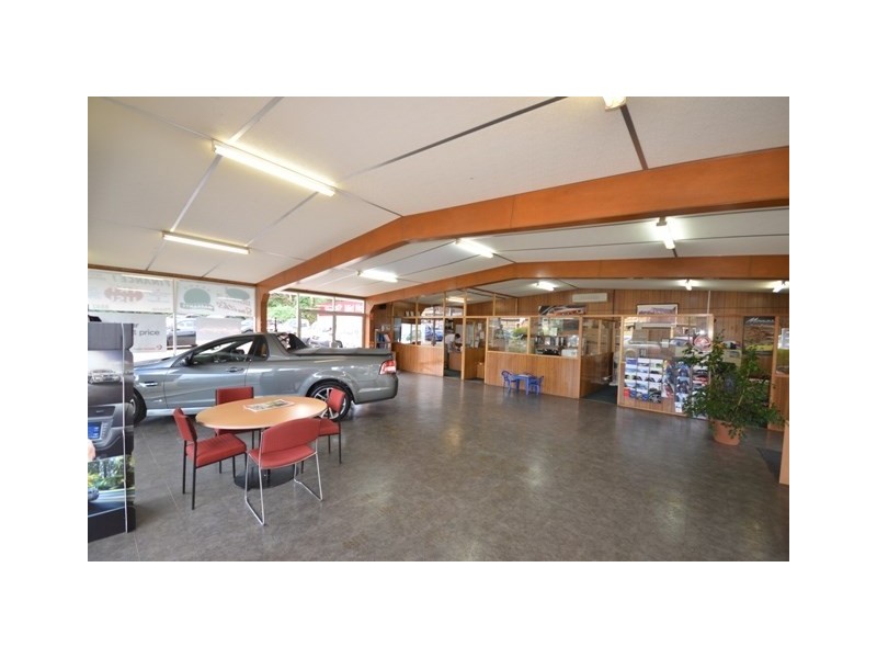 7 Old North Road, Clare SA 5453