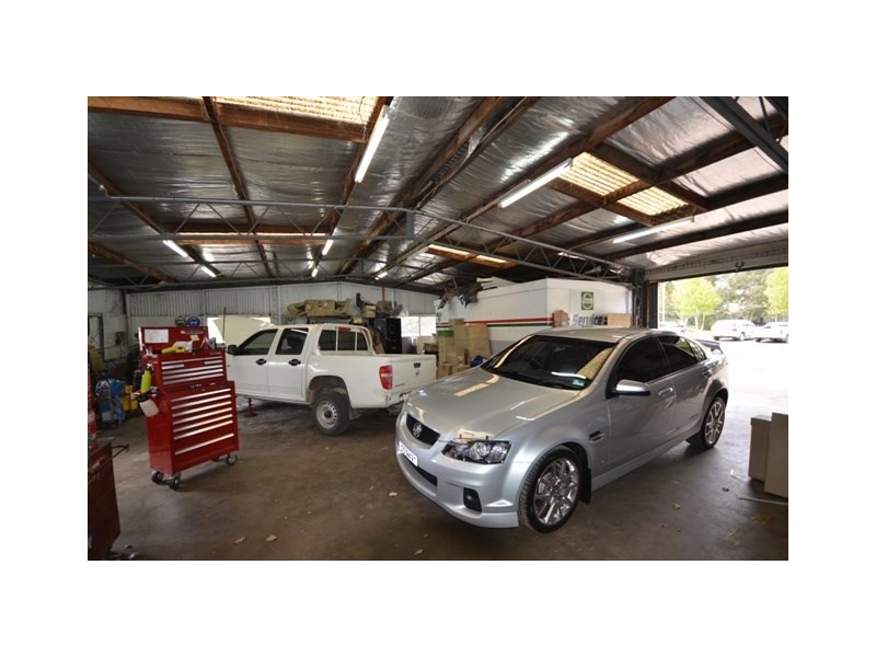 7 Old North Road, Clare SA 5453