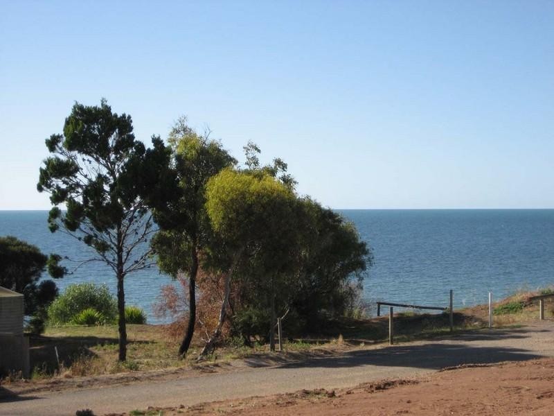37 Chapman Road, Rogues Point SA 5571