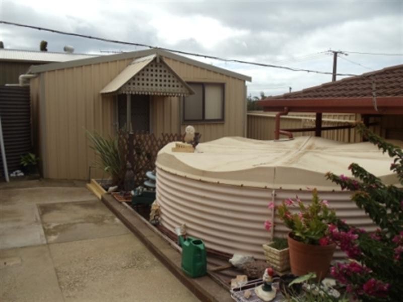 37 Chapman Road, Rogues Point SA 5571