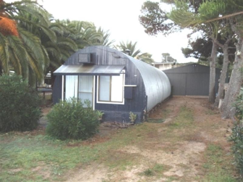 42 Esplanade, Pine Point SA 5571